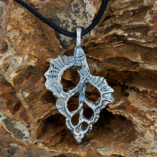 The Mollusk Pendant
